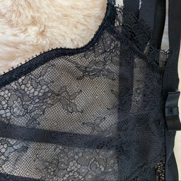 Victoria Secret Triple Strap Thong Strappy black Chantilly eyelash Lace XS - Picture 5 of 6